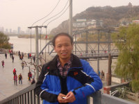 罗根华 照片