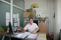 万君 照片