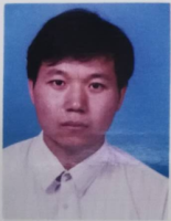 张建卓 照片