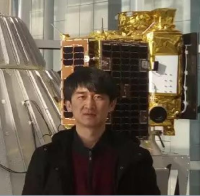 张正鹏 照片