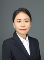 李露 照片