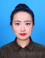 陈楠 照片