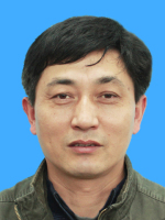 邓启超 照片