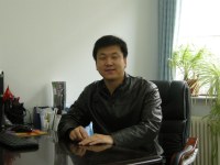 杨希武 照片
