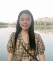 陈安琦 照片