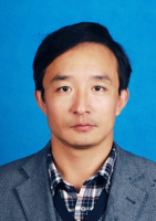 梁亚雄 照片