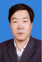 强明辉 照片