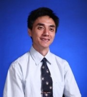 李秋实 照片
