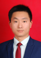 杨校辉 照片