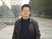阎峰云 照片