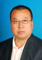 张钊 照片