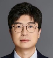 李逢时 照片