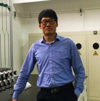 李砚硕 照片