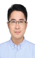 潘宇宁 照片
