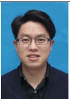 陶震 照片
