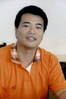 奚李峰 照片