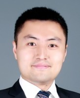 米志龙 照片