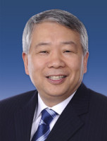 丁健 照片