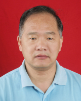 邓泽元 照片