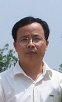 黄少文 照片