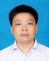 江雄心 照片