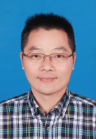 李响敏 照片