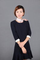 李薇 照片