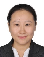 裴延玲 照片