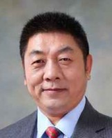 裴忠才 照片