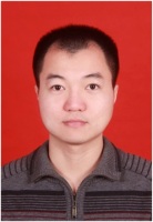 涂追 照片