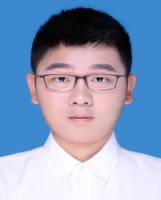 温湖炜 照片