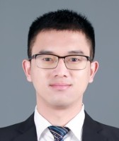潘成伟 照片