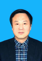 张东华 照片