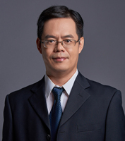 陈霏 照片