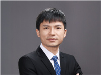 卢杰 照片