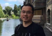 吴雷 照片