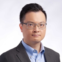 翁文康 照片