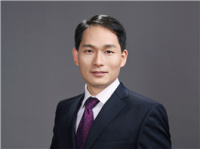 杨用 照片