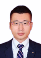 毛琛 照片