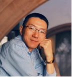 徐东 照片