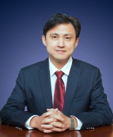 肖炜 照片