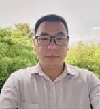曹锦佳 照片