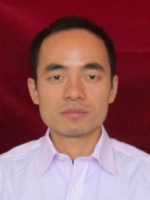 李乾 照片