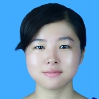 何惠妍 照片
