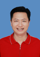 彭国文 照片
