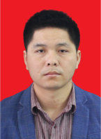 谭文发 照片