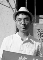 周巍 照片