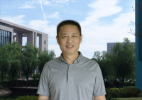 丁炯 照片