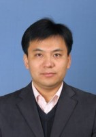 谭华霖 照片