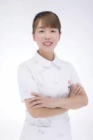 张爱霞 照片